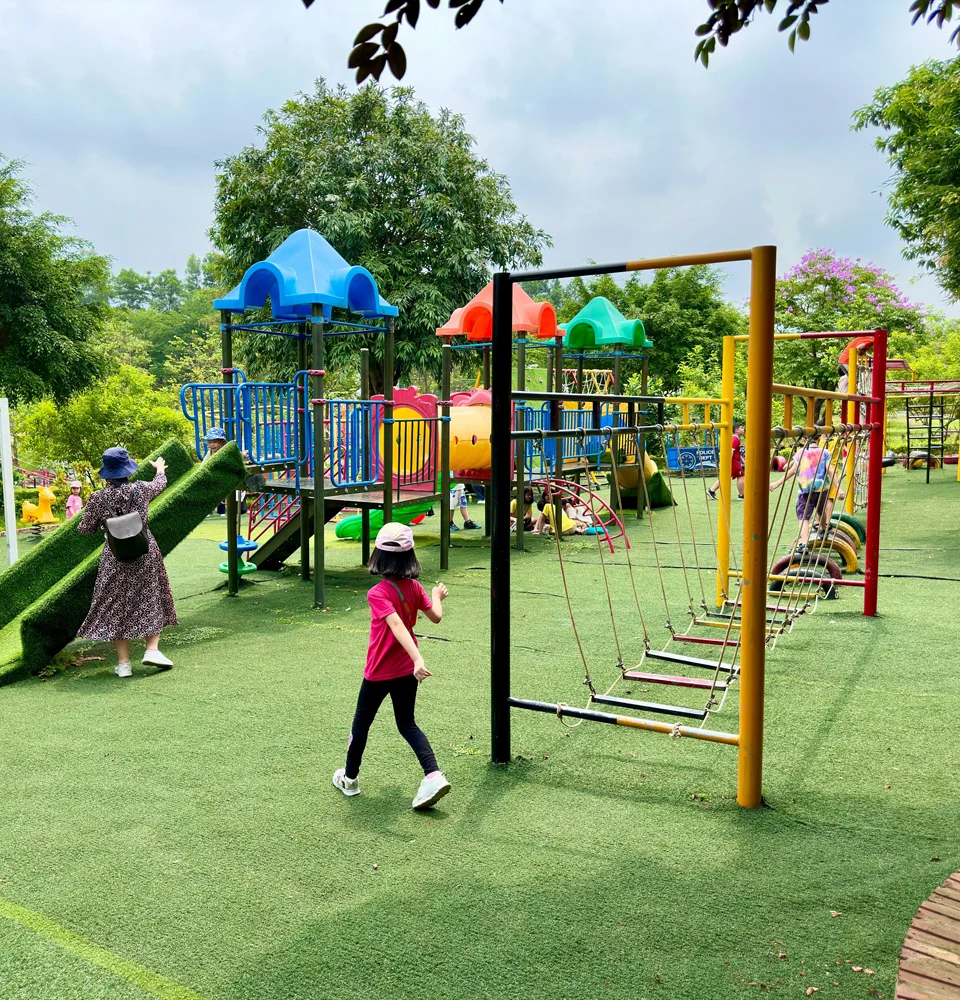 rearco kids playground